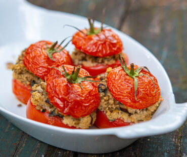 Tomates Farcies {Provençal Style Stuffed Tomatoes}